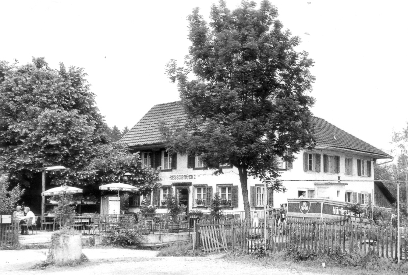 Datei:Image1-187 Um 1955 Restaurant Reussbrücke.jpg