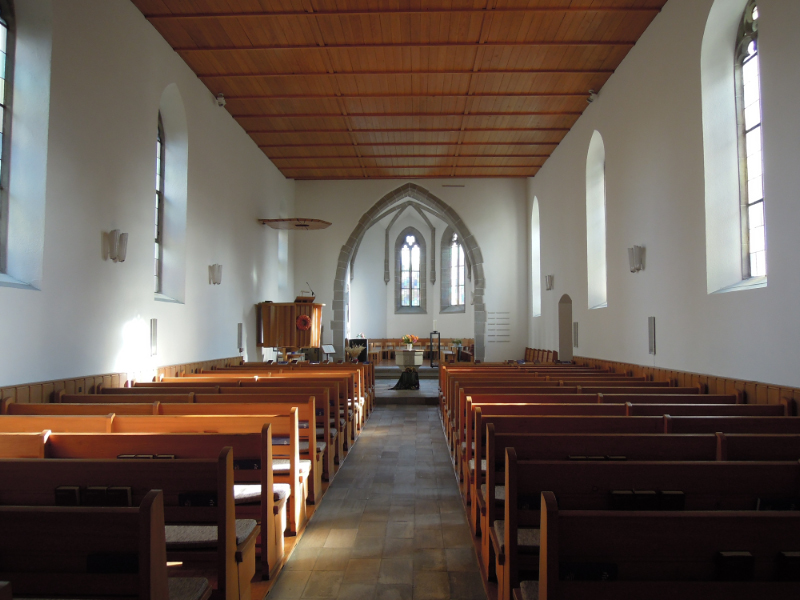 Datei:DSCN2524 9.11.2013 ottenbach kirche schiff.jpg